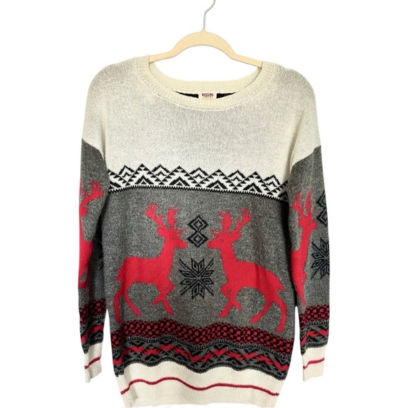 Mossimo Women’s Fair Isle Reindeer Holiday Sweater-Size Small-Red Gray Winter - Picture 9 of 11